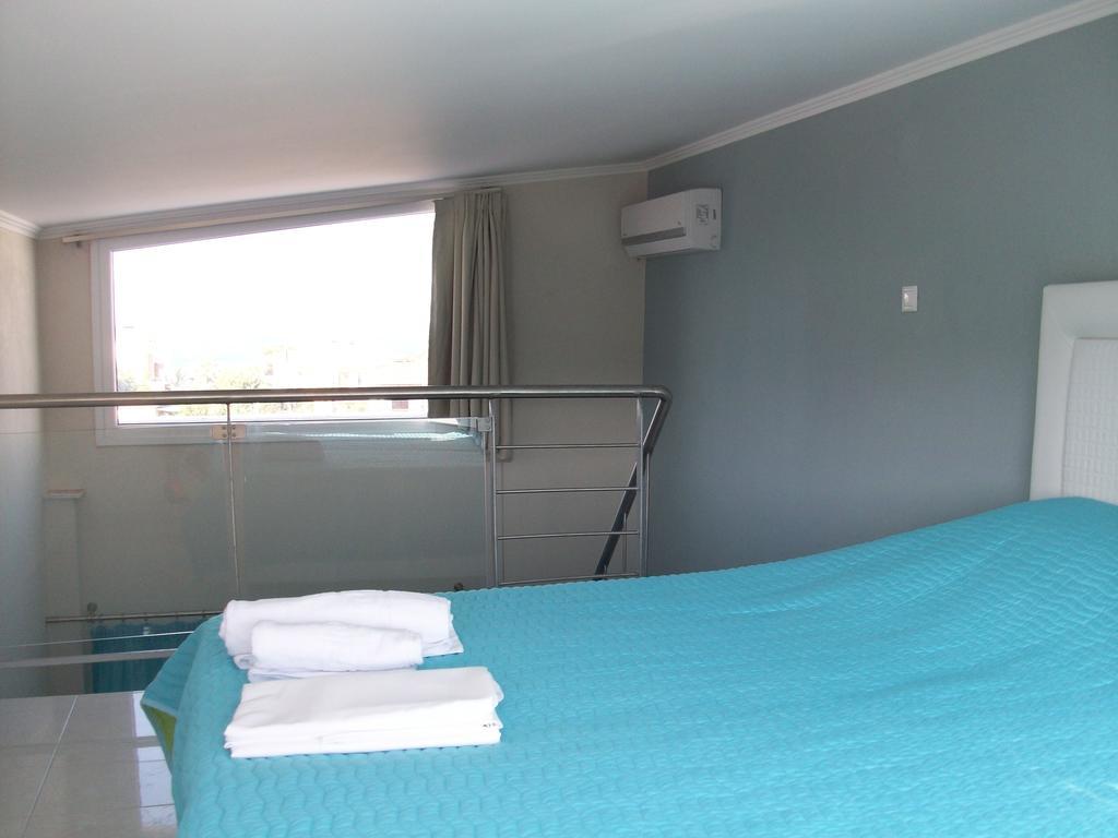 Mavridis Rooms Nikiti  Rum bild