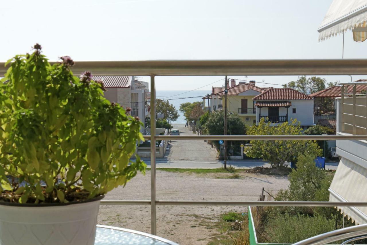 Mavridis Rooms Nikiti  Exteriör bild